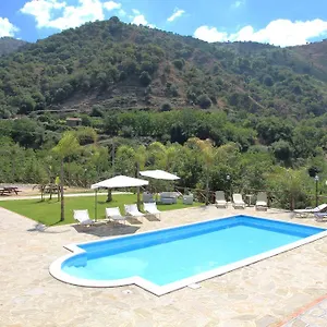  Casa di campagna Profetina Village Italia